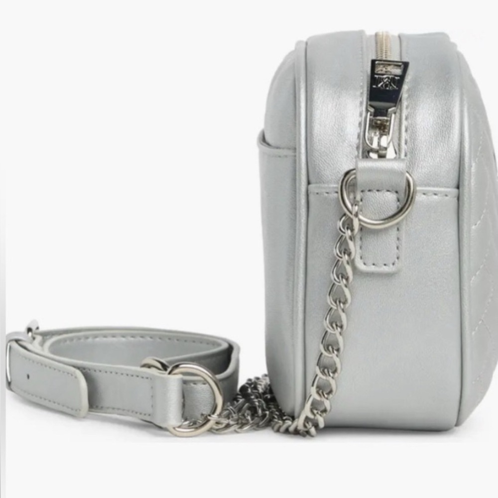 Badgley Mischka Camera Bag - Picture 5 of 6